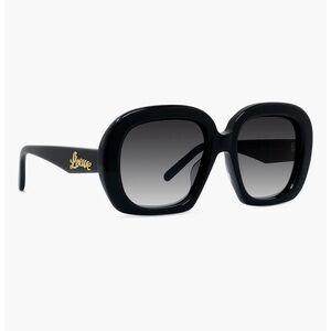 NWOT Loewe Curvy 53mm Square Sunglasses Loewe oversized black square sunglasses